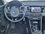 Kia Niro 1.6 GDi Hybrid Design Edition DynamicPlusLine Schuifkanteldak | Stoel en stuurverwarming | 18 Inch | Trekhaak | Tot 10 jaar garantie