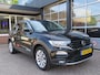 Volkswagen T-Roc 1.5 TSI 150PK STYLE / Camera / Navi / Elec.achterklep / Adap.cruise / BOVAG garantie