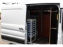 Ford Transit 290 2.0-105pk TDCI L2H2 Ambiente. Compleet ingerichte Ford Transit ! Camera, pdc v+a, airco, ladder achterd., opstaptrede met trekhaak, imperiaal met ladder, omvormer naar 220V, etc etc.