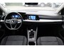 Volkswagen Golf 1.5 TSI | STOELVERWARMING | ADAPTIVE CRUISE | CAMERA | AFN. TREKHAAK | PARK. SENS V+A | APPLE CARPLAY / ANDROID AUTO | LED | DEALER ONDERHOUDEN! | LANE ASSIST | PRACHTIGE STAAT!