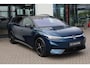 Volkswagen ID.7 Tourer Pro S Limited Edition 86 kWh Warmtepomp, LED Matrix IQ.Light, 360° rondomzichtcamera (Area View), panoramadak, head-up display, Keyless Entry, navigatie, 3-zone Climatronic, Apple Carplay & Android Auto, verwarmbare voorruit, voorstoelen verwarmbaar met massage- en geheugenfunctie, adaptief dempingsysteem (DCC), dodehoekdetectie (Side Assist), dynamische grootlicht assistent (Dynamic Light Assist), adaptive cruise control met Stop&Go, geschikt tot 200kW snelladen, 19'' LMV 'Hudson'
