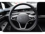 Volkswagen ID.7 Tourer Pro S Limited Edition 86 kWh Warmtepomp, LED Matrix IQ.Light, 360° rondomzichtcamera (Area View), panoramadak, head-up display, Keyless Entry, navigatie, 3-zone Climatronic, Apple Carplay & Android Auto, verwarmbare voorruit, voorstoelen verwarmbaar met massage- en geheugenfunctie, adaptief dempingsysteem (DCC), dodehoekdetectie (Side Assist), dynamische grootlicht assistent (Dynamic Light Assist), adaptive cruise control met Stop&Go, geschikt tot 200kW snelladen, 19'' LMV 'Hudson'