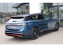 Volkswagen ID.7 Tourer Pro S Limited Edition 86 kWh Warmtepomp, LED Matrix IQ.Light, 360° rondomzichtcamera (Area View), panoramadak, head-up display, Keyless Entry, navigatie, 3-zone Climatronic, Apple Carplay & Android Auto, verwarmbare voorruit, voorstoelen verwarmbaar met massage- en geheugenfunctie, adaptief dempingsysteem (DCC), dodehoekdetectie (Side Assist), dynamische grootlicht assistent (Dynamic Light Assist), adaptive cruise control met Stop&Go, geschikt tot 200kW snelladen, 19'' LMV 'Hudson'
