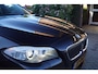 BMW 5-Serie 520i High Executive Autom Leder Sportst Stoelver Groot Navi Clima Cruise Xenon 2x PDC LMV ENZ NL Auto.