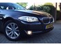 BMW 5-Serie 520i High Executive Autom Leder Sportst Stoelver Groot Navi Clima Cruise Xenon 2x PDC LMV ENZ NL Auto.