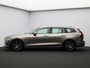 Volvo V60 2.0 T4 Momentum Pro / Trekhaak / Adapt. cruise Control / BLIS / CarPlay / Park assist V+A+Camera /