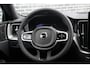 Volvo XC60 2.0 T6 Plug-in hybrid AWD Ultra Black Edition | Head-up display | Adaptieve Cruise Control| Stoel + stuurverwarming |  | Schuif-kanteldak | Extra getint glas | PDC + Camera| Elektr. sportstoelen incl. memory | Lederen dashboard | 21" velgen |