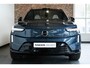 Volvo EX90 Twin Motor Performance Ultra 7p. 111 kWh | Panoramadak | Actieve Luchtvering | Verwarmbare voorstoelen en achterbank | Stuurverwarming | Premium audio | Tailor Wool Blend bekleding | Apple carplay/Android auto | Park Pilot Assist | 22 inch lichtmetalen velgen