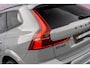 Volvo XC60 T8 Plug-in hybrid AWD Ultra Black Edition | Longe Range | Google | Bowers & Wilkins Audio | Massage | Adaptieve Cruise | Ventilatie Voorstoelen | Getint Glas | Memory | Pilot Assist | Elek. Achterklep | Sportstoelen | Schuif-/Kanteldak | Head-Up Display | Zitverlenging | Keyless | 22" LM