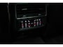 Audi RS Q8 4.0 TFSI B&O HUD Carbon ACC Panodak Leder Keyless Climate (4-zone) Elektr. bedienbaar achterklep Keyless Stoelventilatie Stoelverwarming Sportstoelen Plus Matrix LED LM velgen 23 inch BTW auto