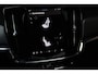 Volvo S90 T8 AWD Recharge Ultimate Dark | Vol! | Luchtvering | 360° Camera | Head-Up Display | Schuifdak | Harman Kardon | Adaptieve Cruise Control | Voorverwarming met Volvo On Call App | Stoelverwarming voor+achter | Stuurwielverwarming | Pilot Assist | BLIS Do .