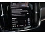 Volvo S90 T8 AWD Recharge Ultimate Dark | Vol! | Luchtvering | 360° Camera | Head-Up Display | Schuifdak | Harman Kardon | Adaptieve Cruise Control | Voorverwarming met Volvo On Call App | Stoelverwarming voor+achter | Stuurwielverwarming | Pilot Assist | BLIS Do .