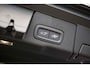 Volvo XC60 2.0 T6 Plug-in hybrid AWD Ultra Bright | Executive | Stoel Massage + Ventilatie | Luchtvering | Bowers & Wilkins | 22" | Full Options |