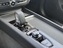 Volvo XC60 2.0 T6 Plug-in hybrid AWD Business Edition | Climate Pack | 19" Black Diamond Cut | Driver Assist | Extra getint glas achter