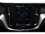 Volvo XC60 T8 Plug-in hybrid AWD Ultra Black Edition 455pk | Bowers & Wilkins | Head-up-display | Stoelverwarming V+A | Panoramadak | Parkeercamera Achter | Nappa Leder Interieur | Stuurverwarming |