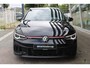 Volkswagen Golf 2.0 TSI GTI Clubsport 45 Edition 300pk / Akrapovic uitlaat / Panoramadak / Fabrieksgarantie tot 20-02-2027 / IQ LED Matrix / Harman-Kardon / Camera / Keyless / Stuur en Stoelverwarming / 19" LMV