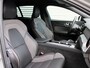 Volvo V60 T6 AWD Plug-in hybrid Plus Dark Automaat / Panoramadak / Trekhaak / 360* camera / Harman Kardon audio / Google Maps