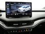 Skoda Enyaq iV 80 Sportline | Navigatie by App | Voorstoelen verwarmd | Parkeersensoren voor en achter | Panoramisch schuif en kanteldak | LM velgen 21"| Zwenkbare trekhaak | Climatcontrol | Achteruitrijcamera |