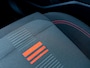 Ford Fiesta 1.0 EcoBoost Hybrid ST-Line | Stoelverwarming | Stuurwiel Verwarmd | Apple Carplay | Android Auto | Metallic Lak | Adaptieve Cruise Control | Privacy Glas | Parkeersensoren | Voorruit Verwarmd |