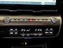 Hyundai Kona Electric Premium Sky 65.4 kWh / Panoramadak / Leder / Stoelverkoeling / Stoel- & Stuurverwarming / 360 Camera / HUD / PDC Voor + Achter /