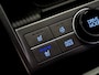 Hyundai Kona Electric Premium Sky 65.4 kWh / Panoramadak / Leder / Stoelverkoeling / Stoel- & Stuurverwarming / 360 Camera / HUD / PDC Voor + Achter /