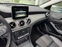 Mercedes-Benz GLA 180 Business Solution AMG automaat / panoramadak , apple-carplay, achteruitrijcamera