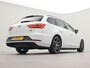 SEAT Leon ST 1.5 TSI FR Ultimate Edition | Apple Carplay | Navigatie | Achteruitrij camera | Parkeersensoren voor en achter | Voorstoelen verwarmd |