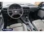 BMW 3-Serie Cabrio 320i E30 6 cilinder handgeschakeld! Grijs lederen interieur, Stuurbekrachtiging, Electrische ramen, 15 inch honingraatwielen