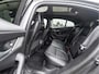 Jaguar I-Pace EV400 S | o.a. Luchtvering | voor 24.500,- fabrieksopties (HSE Specs) Bomvol, een S uitvoering met 24.500,- aan fabrieksopties, onder andere luchtvering, Head up display, adaptieve Cruise control, panorama dak, zwarte hemelbekleding, stoelverwarming, stuurverwa