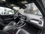 Jaguar I-Pace EV400 S | o.a. Luchtvering | voor 24.500,- fabrieksopties (HSE Specs) Bomvol, een S uitvoering met 24.500,- aan fabrieksopties, onder andere luchtvering, Head up display, adaptieve Cruise control, panorama dak, zwarte hemelbekleding, stoelverwarming, stuurverwa