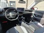 Peugeot 2008 1.2 PureTech Allure | Achterbank in delen neerklapbaar | Achteruitrijcamera | Airco (automatisch) | Achterbank in delen neerklapbaar | Achteruitrijcamera | Airco (automatisch)