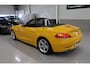 BMW Z4 Roadster sDrive20i Executive Sportstoelen Leer/Alcantara Automaat Boekjes aanwezig Atacama Geel Stoelverwarming Breedset 19 inch Airco Parkeersensoren Windscherm