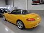 BMW Z4 Roadster sDrive20i Executive Sportstoelen Leer/Alcantara Automaat Boekjes aanwezig Atacama Geel Stoelverwarming Breedset 19 inch Airco Parkeersensoren Windscherm