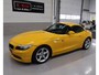 BMW Z4 Roadster sDrive20i Executive Sportstoelen Leer/Alcantara Automaat Boekjes aanwezig Atacama Geel Stoelverwarming Breedset 19 inch Airco Parkeersensoren Windscherm