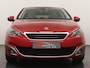 Peugeot 308 1.2 PureTech Allure Automaat - Lederen bekleding - Stoelverwarming - Navigatie - Trekhaak