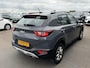 Kia Stonic 1.0 T-GDi MHEV DynamicLine Apple Carplay en/of Android auto Navigatie, Achteruitrijcamera, Cruise control, Airco, Nieuw geleverd en dealeronderhouden