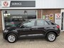Volkswagen T-Roc 1.0 TSI Style Business | navigatie | cruise control | parkeer sensoren | trekhaak meerprijs 899.00 euro