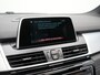 BMW 2-Serie Active Tourer 225xe iPerformance Sportline Plug In Hybrid 225pk PHEV | Panodak | Sportstoelen Memory | Camera | Stoelverwarming | Navi Full Map | Keyless | LED |