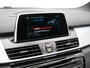 BMW 2-Serie Active Tourer 225xe iPerformance Sportline Plug In Hybrid 225pk PHEV | Panodak | Sportstoelen Memory | Camera | Stoelverwarming | Navi Full Map | Keyless | LED |