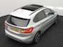 BMW 2-Serie Active Tourer 225xe iPerformance Sportline Plug In Hybrid 225pk PHEV | Panodak | Sportstoelen Memory | Camera | Stoelverwarming | Navi Full Map | Keyless | LED |
