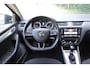Skoda Octavia Combi 1.0 TSI Greentech Ambition Business | DSG | Cruise control | NAVI | Bluetooth |