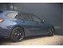 BMW 3-Serie Touring 330e High Executive Sportline | Keyless | PDC | Leer | Hifi | Ambiance Verlichting | Stoelverwarming | Adaptive Cruise Control | BTW | LED | Shadow Line | Navigatie Prof. | DAB |