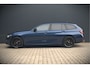 BMW 3-Serie Touring 330e High Executive Sportline | Keyless | PDC | Leer | Hifi | Ambiance Verlichting | Stoelverwarming | Adaptive Cruise Control | BTW | LED | Shadow Line | Navigatie Prof. | DAB |