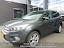 Ford Kuga 1.5 EcoBoost Titanium | Carplay | Keyless | Trekhaak | Cruise + Climate Control | Sensoren V +A + Camera | Parkeerhulp