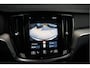 Volvo V60 2.0 B3 R-Design | Panoramadak | Harman Kardon | Keyless | Memory Stoel | Elektrische Stoelen | Stuurverwarming | Stoelverwarming | Camera | Adaptive Cruise Control | Leer | LED | DAB | Parkeensensoren | Appl