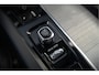 Volvo V60 2.0 B3 R-Design | Panoramadak | Harman Kardon | Keyless | Memory Stoel | Elektrische Stoelen | Stuurverwarming | Stoelverwarming | Camera | Adaptive Cruise Control | Leer | LED | DAB | Parkeensensoren | Appl