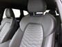 Audi A6 Avant e-tron S edition 83 kWh 286 PK l Park assist plus l Luchtvering l Adaptieve rij-assistent plus l Optiekpakket Zwart l 360 camera l Tech Pro pakket l Sportstoel leder zwart l Privacy glas l Elektr. verstelbaar stuurwiel l 21 inch lichtmetalen velgen |