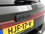 Audi A6 Avant e-tron S edition 83 kWh 286 PK l Park assist plus l Luchtvering l Adaptieve rij-assistent plus l Optiekpakket Zwart l 360 camera l Tech Pro pakket l Sportstoel leder zwart l Privacy glas l Elektr. verstelbaar stuurwiel l 21 inch lichtmetalen velgen |