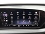 Audi A6 Avant e-tron S edition 83 kWh 286 PK l Park assist plus l Luchtvering l Adaptieve rij-assistent plus l Optiekpakket Zwart l 360 camera l Tech Pro pakket l Sportstoel leder zwart l Privacy glas l Elektr. verstelbaar stuurwiel l 21 inch lichtmetalen velgen |