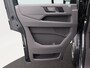 Volkswagen Crafter 35 2.0 TDI 140 PK L4H3 Highline | V-58-KRB | Automaat | Trekhaak | Versterkte vering | Achteruitrijcamera | BPM Vrij!